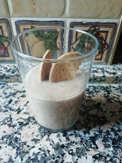 Una foto de Batido yogur y pera