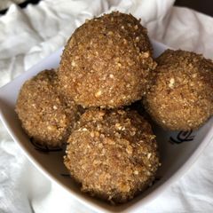 Diet ladoo - Ragi churma ladoo A picture of Diet ladoo - Ragi churma ladoo.