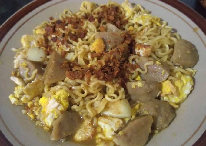 Mie sedap ala tek-tek