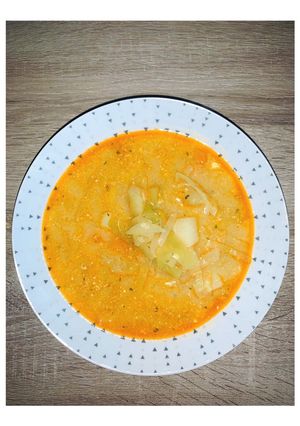 Káposztaleves recept fotója