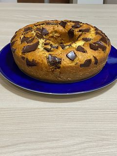 Foto di Ciambellone con uova di Pasqua