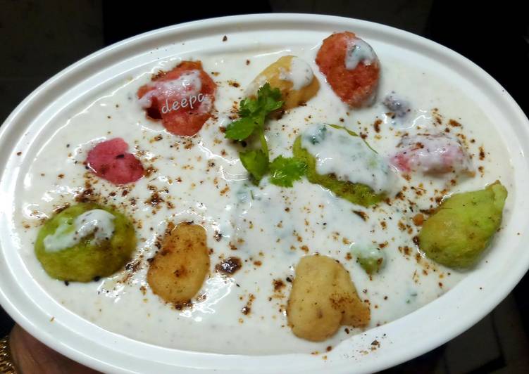 Colourful angoori raita