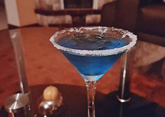 Cóctel Margarita Blue Receta de Ximena Ortega Delgado- Cookpad