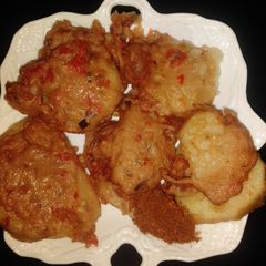A picture of Fried yam into flour.