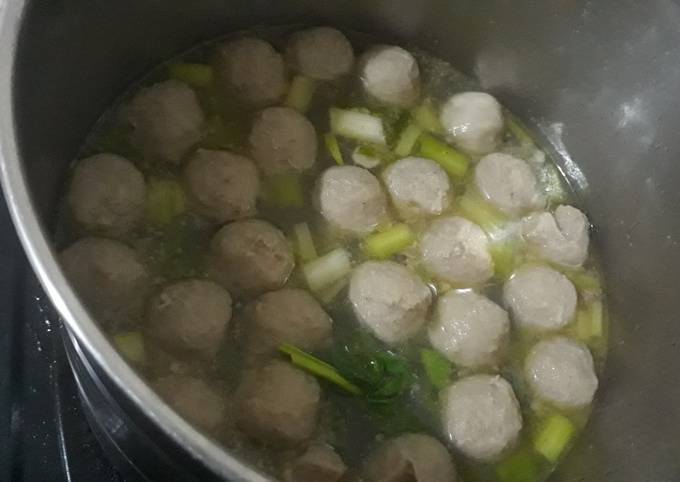 Resep 34. Kuah Bakso Anti Gagal