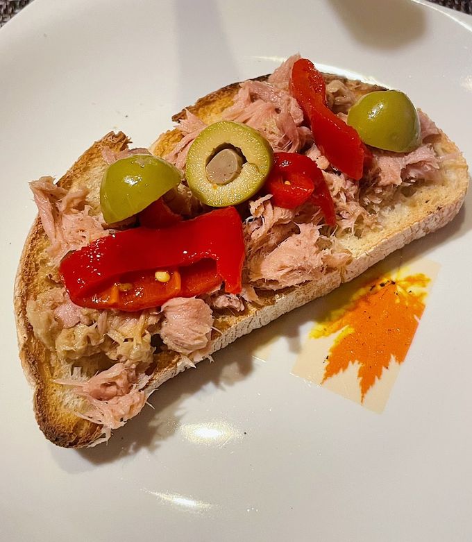 Foto principal de Tosta de atún