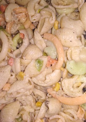 عکسی از دستور سالاد ماکارونی خوشمزه😋
