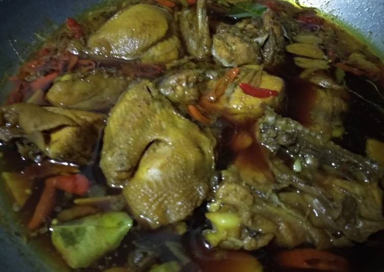 Proses Menyiapkan Semur Ayam bumbu iris Anti Gagal