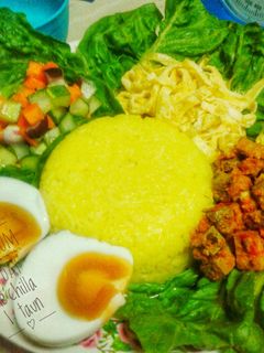 Foto resep Nasi uduk/nasi kuning rice cooker