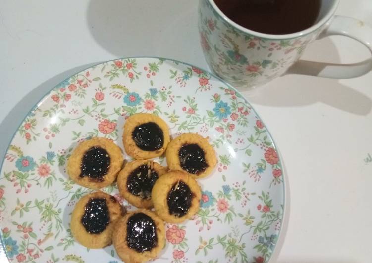 Blueberry thumbprint cookies