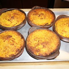 A picture of PASTEL DE CHOCLO. BEEF, CHICKEN, AND CORN PIE. JON STYLE.