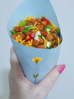 ચટપટી ચણા ચાટ (Chatpati Chana Chaat Recipe In Gujarati) રેસીપી મુખ્ય ફોટો