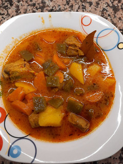 Una foto de Patatas guisadas con costillas