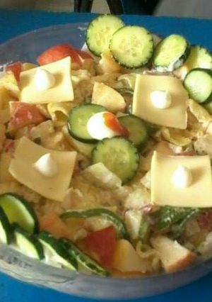 A picture of Creamy cheddar cheese pasta.