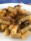Fusilli con Melanzane, Tonno e Pomodori