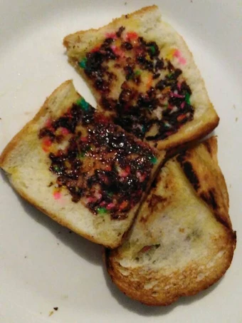 Langkah Gampang Membuat Resep Roti Panggang Teflon Warna Warni yang Menggugah Selera Anti Ribet, Uenak Banget