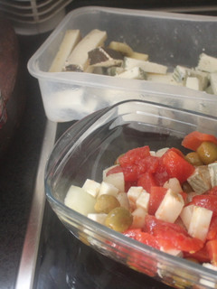 Una foto de Ensalada de tomate de lata