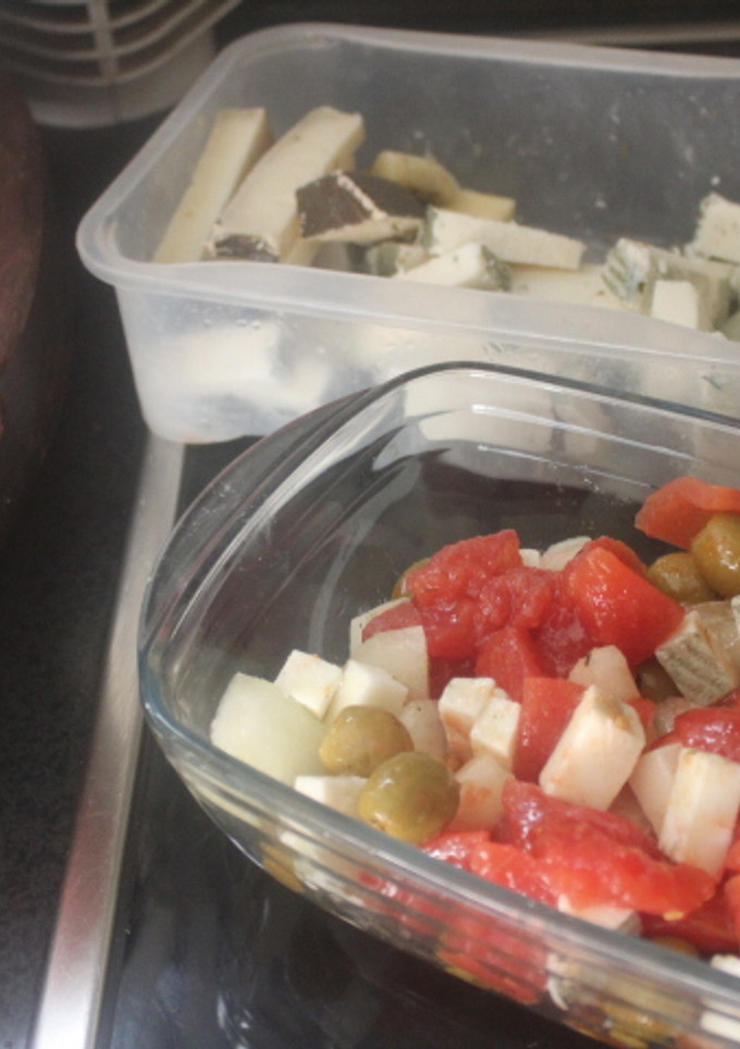 Una foto de Ensalada de tomate de lata