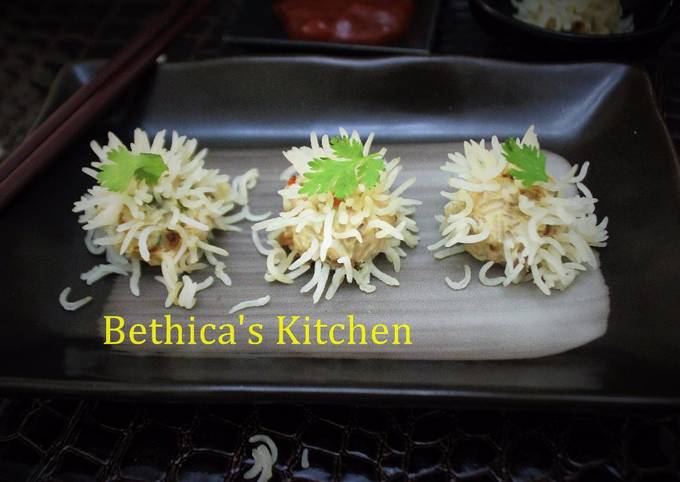 Chicken Flower Dumplings