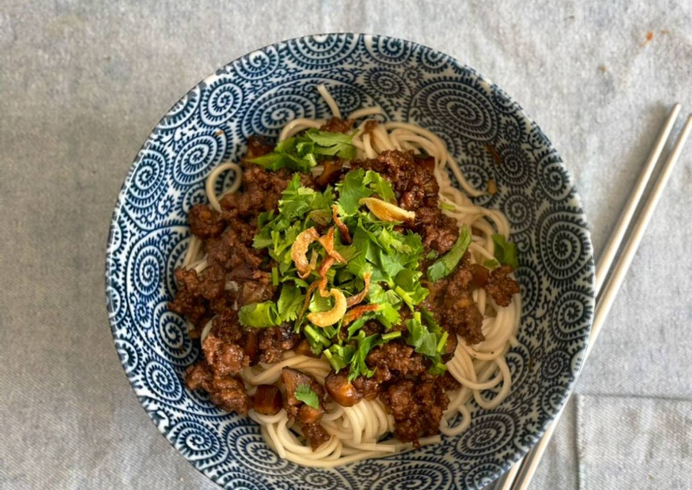 Mushroom & Ground Beef Noodles - Rou Zhou Mian