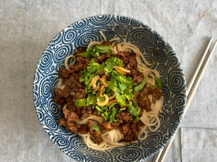 Recipe Mushroom &amp;amp; Ground Beef Noodles - Rou Zhou Mian which So Delicious