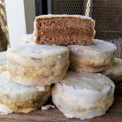 A picture of Alfajores marplatenses blancos.
