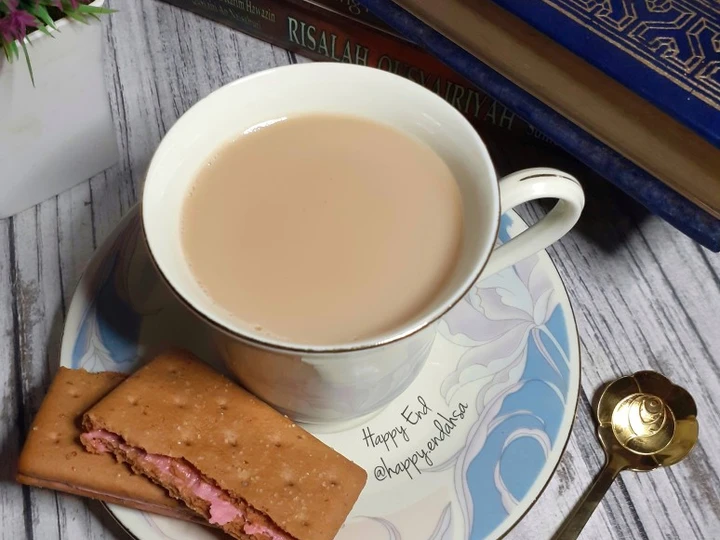 Easy Ways Prepare Recipes Teh Susu Rempah Arab (Syai Haleeb) the So Delicious Make You Drink.