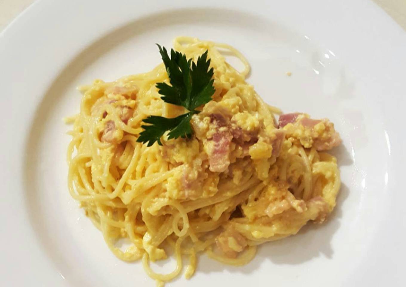 Bacon carbonara spageti