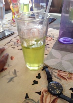 A picture of Lemonade juice.