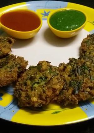 A picture of Moong Dal Vada.