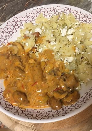 Harcsapaprikás bakonyi módra túrós csuszával recept fotója