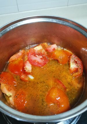 A picture of 4 Ingredients Tomato Sauce.