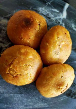 A picture of Rajasthani Kachori.