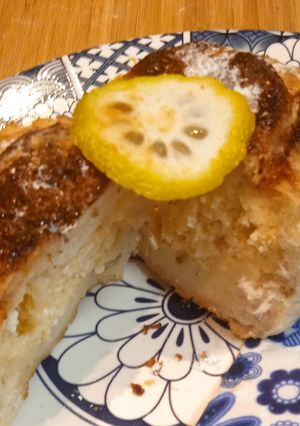 Fahéjas túróval töltött zsemle recept fotója