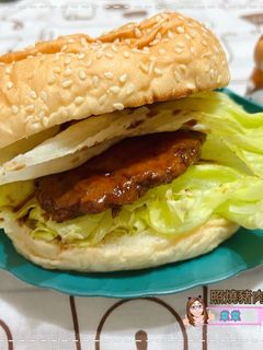 照燒豬肉堡 的食譜成品照片