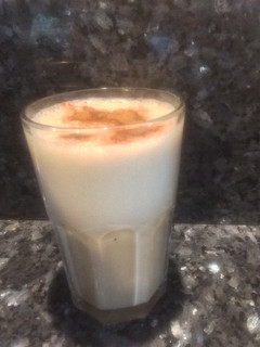 Una foto de Licuado de banana y café muy rico