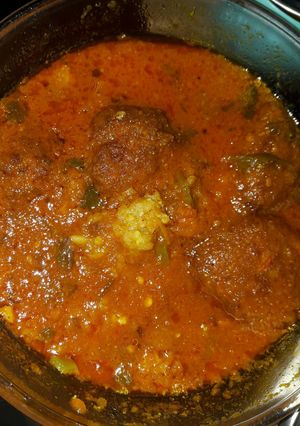 लौकी मलाई कोफ्ता (Lauki malai kofta recipe in Hindi) रेसिपी मुख्य फोटो
