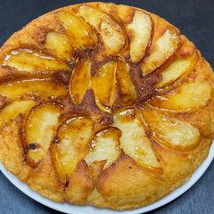A picture of Apple Cake from a Pan.