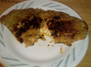 Una foto de Omelette de Zanahoria (o tortilla francesa) y queso mozzarella