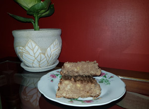 Una foto de Budín húmedo de banana y coco 🍌🥥