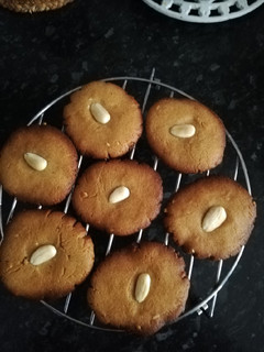 Una foto de Galletas de turrón