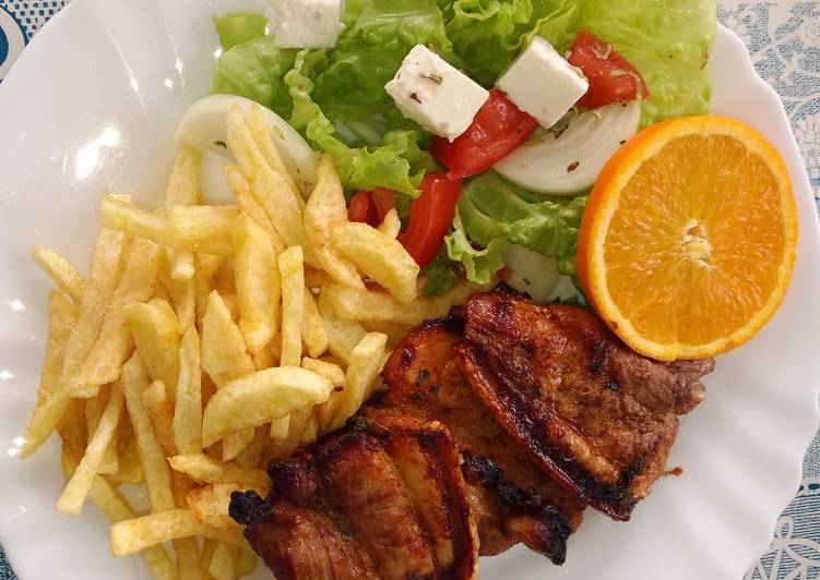 Entremeadas com Salada de Queijo Fresco