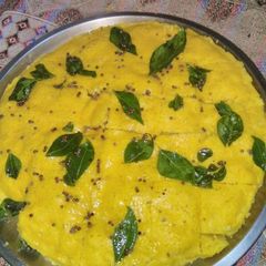 A picture of Dhokla.