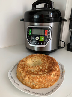 Una foto de Tortilla de patata y cebolla olla gm