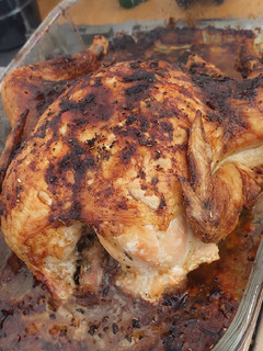 Una foto de Pollo a las Finas Hierbas en Horno