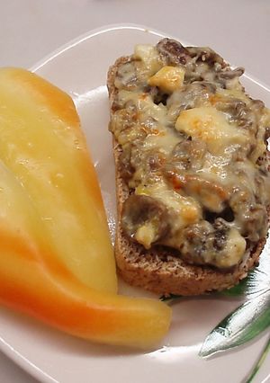 Gombás szendvicskrém recept fotója