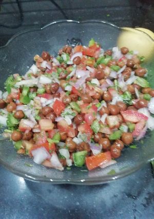 A picture of Chana Chaat.