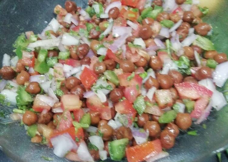 Step-by-Step Guide to Prepare Super Quick Homemade Chana Chaat Cooking Basics for Newbies