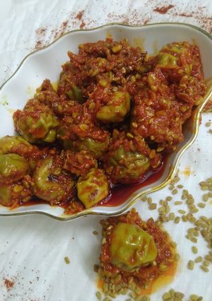 ગુંદા નું અથાણું (Gunda Athanu Recipe In Gujarati) રેસીપી મુખ્ય ફોટો