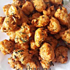 Rice pakodas A picture of Rice pakodas.